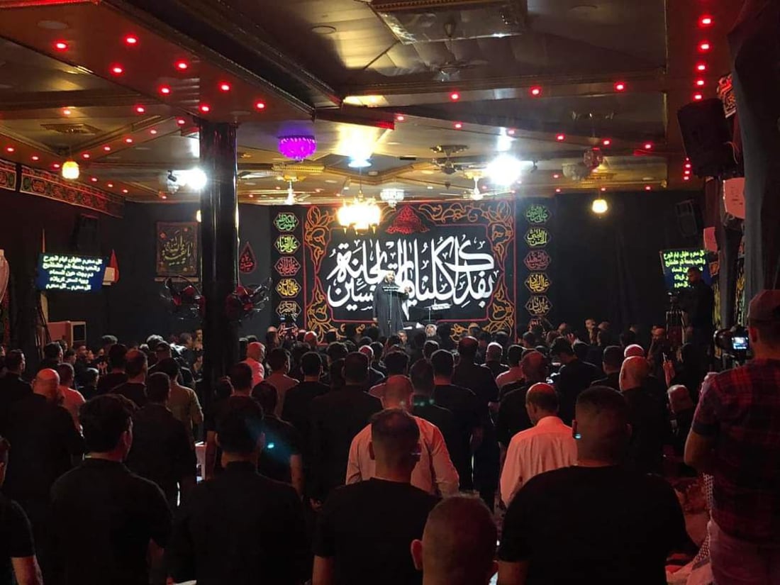 صور: السواد يغطي شوارع طويريج والمواكب جاهزة لتوزيع الطعام على الزائرين مجاناً