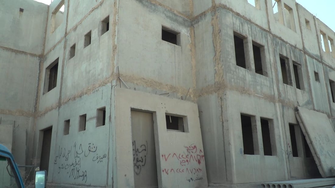 صور: نزاع طويل بين الحكومة والشركات يوقف بناء عشرات المدارس في بابل