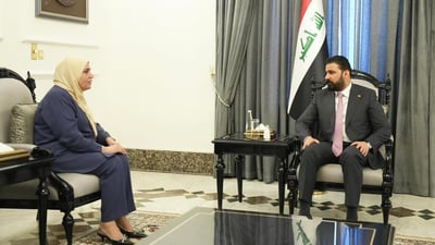 أزمة مالية غير مسبوقة تضرب العراق: 5 مليارات دولار فجوة تهدد الرواتب