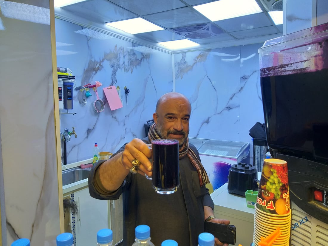 ذكريات شطيرة الجبن.. “شربت الحاج صالح” وسرّ الوصفة بفرع جديد في بغداد