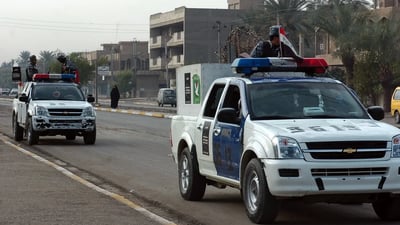 صور: تفكيك شبكة للمضاربة بالدولار في بغداد وإحالة عناصرها للقضاء