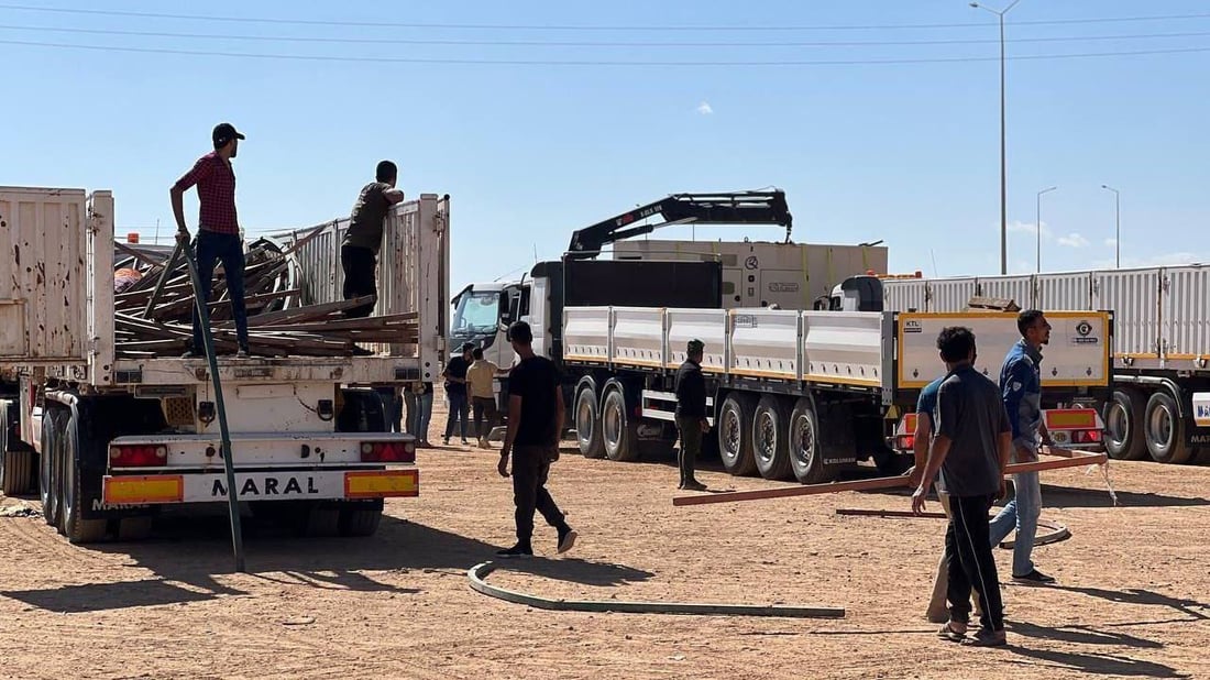 صور من منفذ طريبيل: وصول الخيام والمولدات إيذاناً ببدء الاعتصام عند حدود الأردن