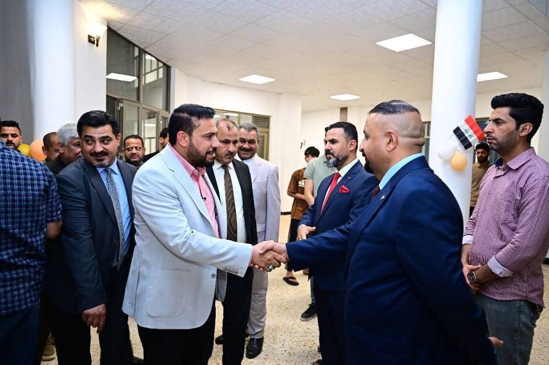 نعاوي أمام محافظ ميسان في افتتاح كلية.. وهوسة من مؤلف “نخبزك خبز العباس”