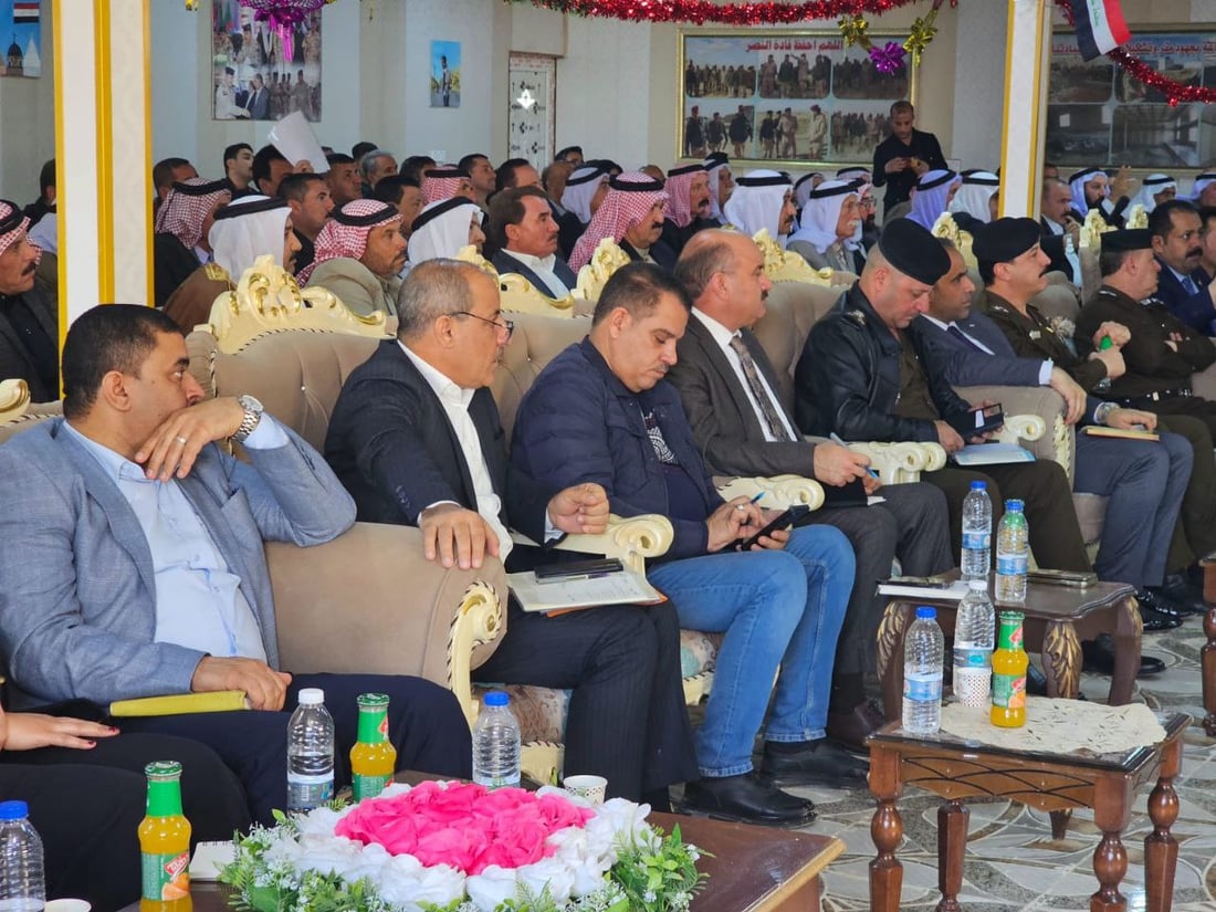 محافظ نينوى يعد سنجار بإدارة جديدة وحزمة من المشاريع الخدمية ومبادرة لتعزيز الأمن