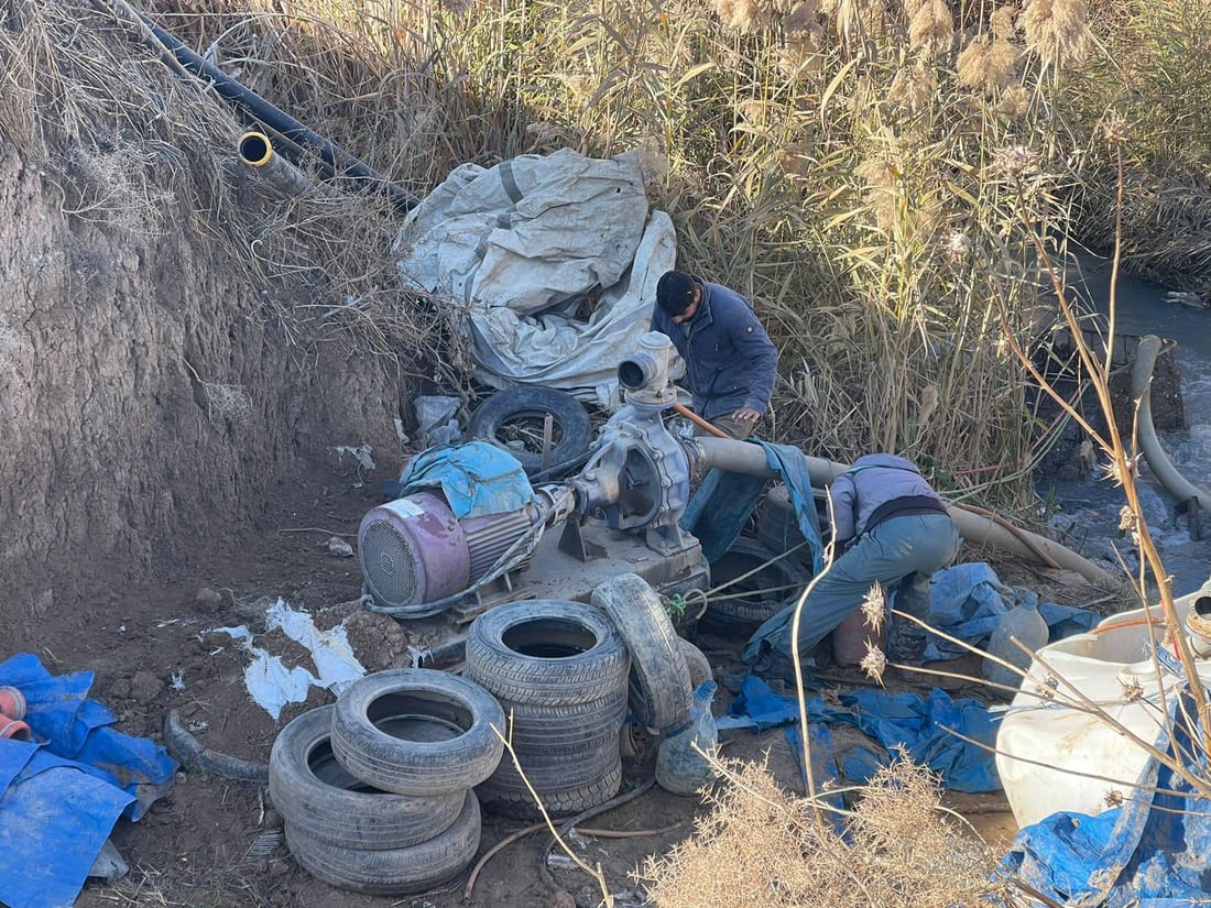 ئاوی زێرابیان بۆ ئاودانی سەوزە بەکاردەهێنا؛ زەوییەکانیان تێکدرا و خۆیشیان دەستبەسەر کران