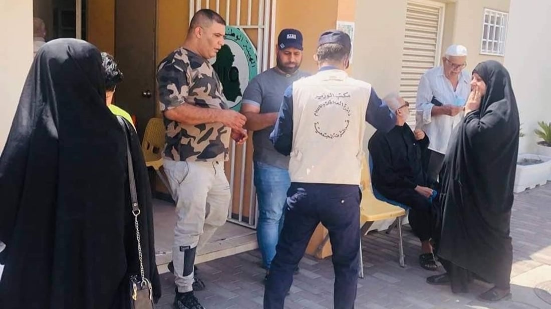 صور: الشرطة المجتمعية تلاحق الهاربين من مدارس بسماية.. ومحاضرات عن “حب الوطن”