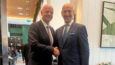 درجال يلتقي انفانتينو في طشقند ويدعوه لزيارة العراق والأخير يعد بالتلبية