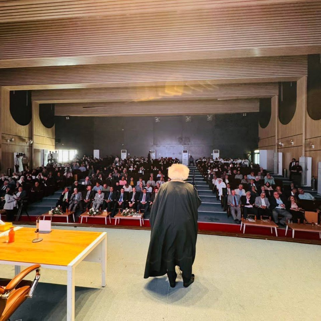 صور: البصرة لا تنسى محمود البريكان.. احتفاء مهيب بـ “ظاهرة شعرية فريدة”