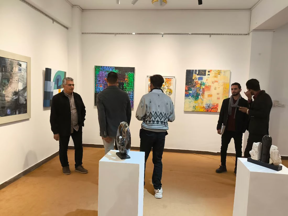 Students in Babil question exclusion from fine arts exhibition