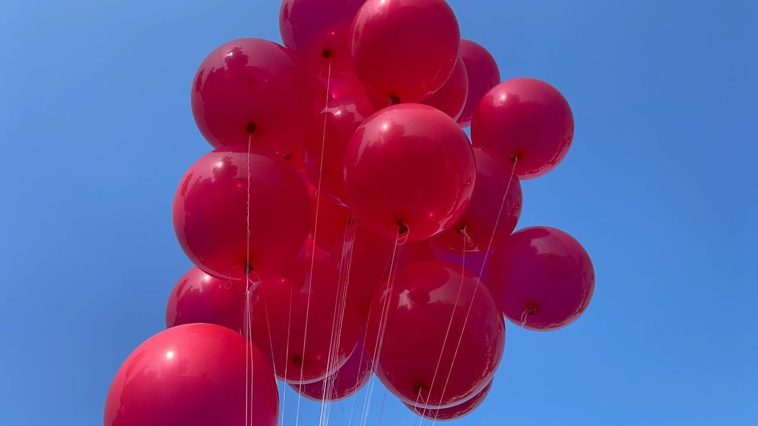 صور: 3 آلاف بالون في سماء النجف دعماً لمرضى “ثيلاسيميا”