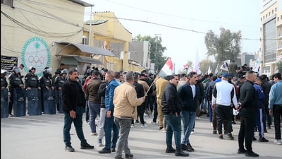 “إياكم المس بأفكار شيبة الحشد”.. أنصار النادي يرفضون حل الإدارة