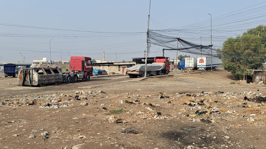 الموصل: حي الصحة مغلق منذ عامين والمداخل البديلة “سايد واحد” (صور)