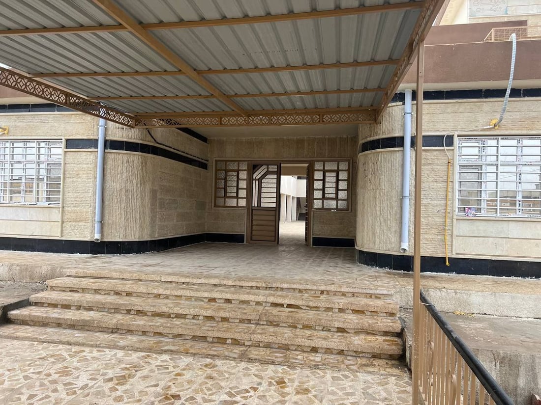 صور: ثانوية عوينات في ربيعة جاهزة.. بناها أهل القرية بتبرعاتهم والمخاتير حضروا