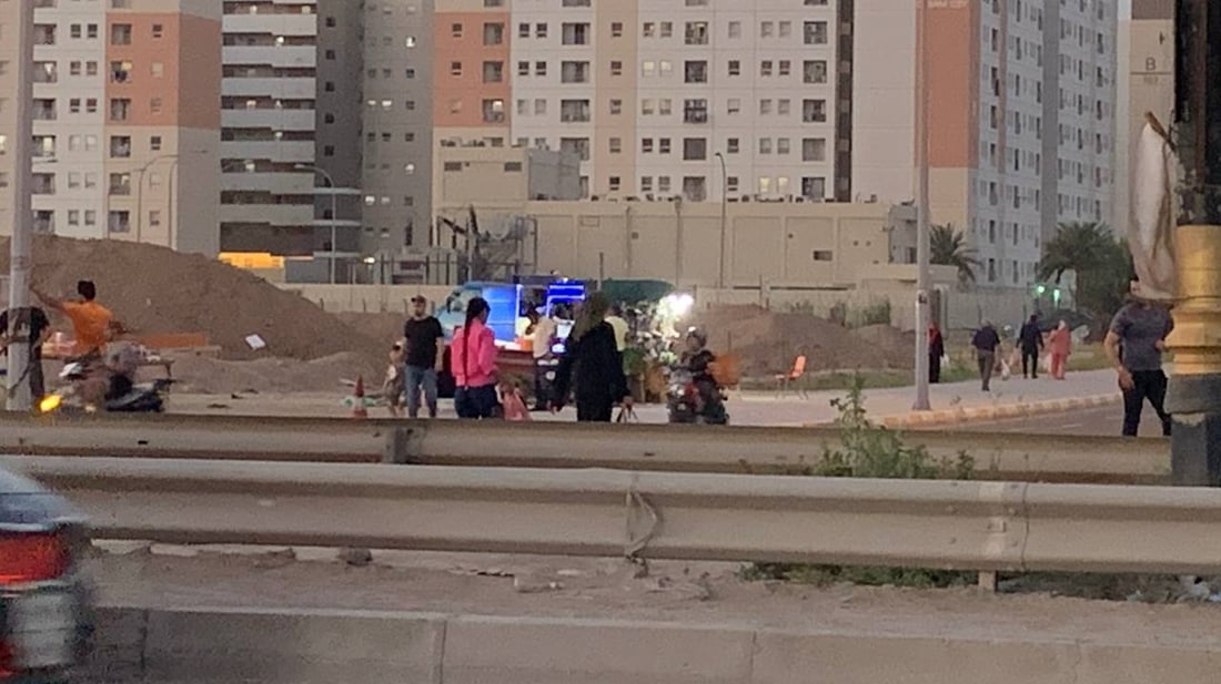 فيديو: المشي إلى بسماية “مجازفة”.. أكبر مجمع في بغداد بلا جسر عبور