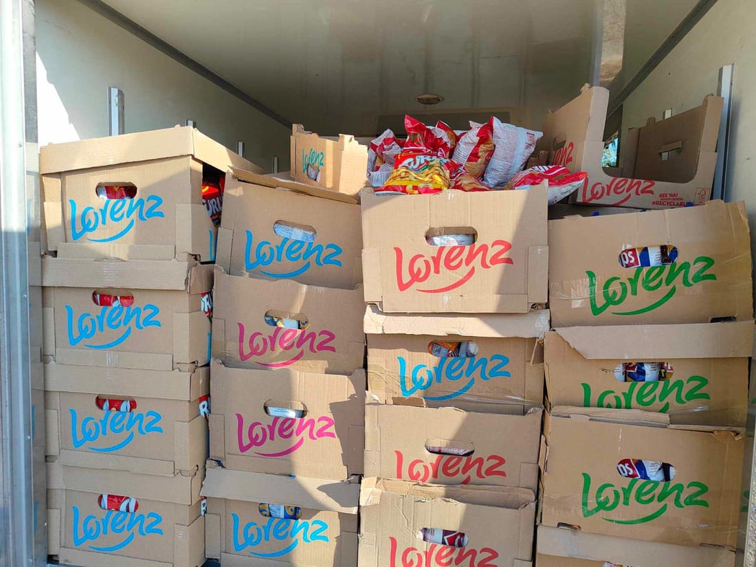 نیو تۆن شیرەمەنی و خواردن دەستی بەسەرداگیرا