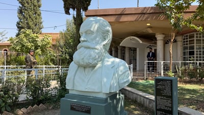هەڵەبجە چاکە و پیاوەتی لەبیر ناکات؛ پەیکەریان بۆ ئۆربیل جۆزێف دروستکرد