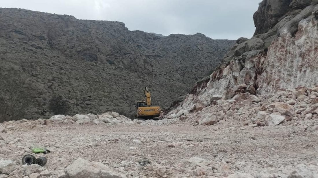 ویستی گەراجێک لە ئەحمەد ئاوا دروست بکات؛ رێگری لێکرا و سزا دەدرێت