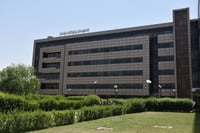 ئەوە نەما لە فەرمانگەکان یەک دنیا پەنجەرە بکەیت