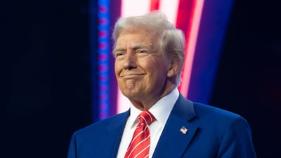 ترەمپ دەیەوێت ناوی “وەزارەتی بەرگری” بکاتە “وەزارەتی جەنگ”