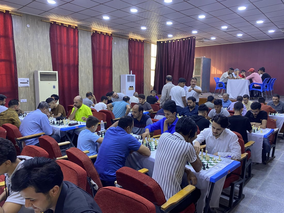 صور: بنات وأولاد في بطولة الزقورة للشطرنج.. مسابقة الراحل علي جمال في الناصرية