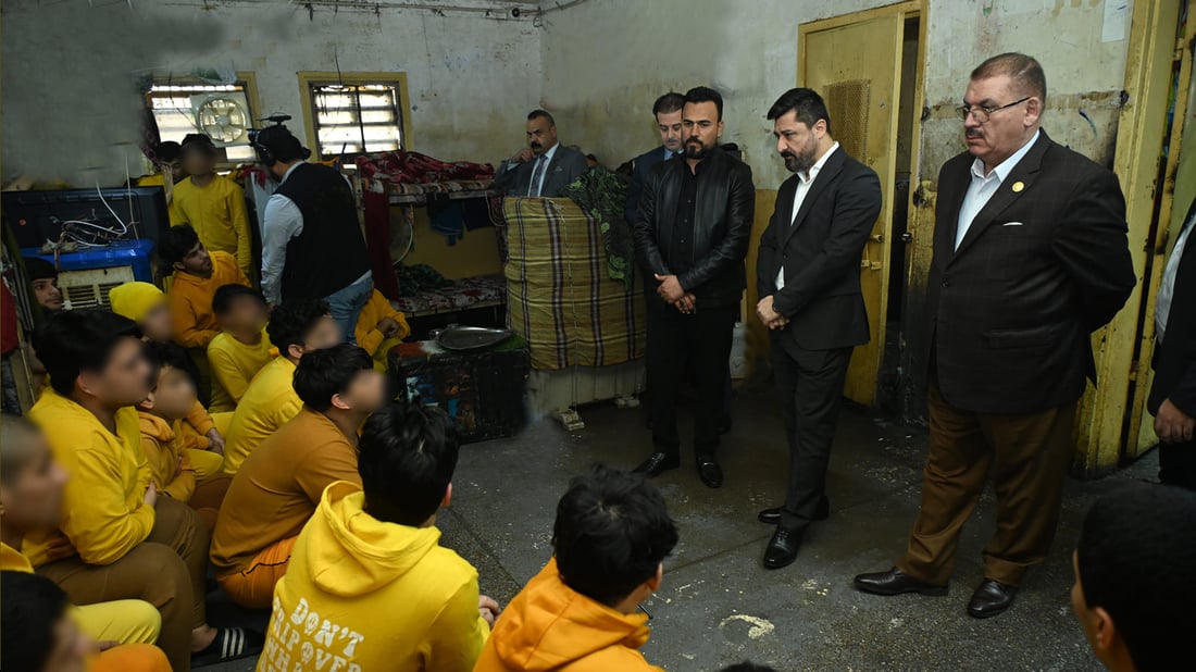 له‌رێگه‌ى سیستمێکی ئەلیکترۆنی كه‌سوكارى زیندانیان زانیاری وردیان لەسەر گیراوه‌كانیان پێده‌گات