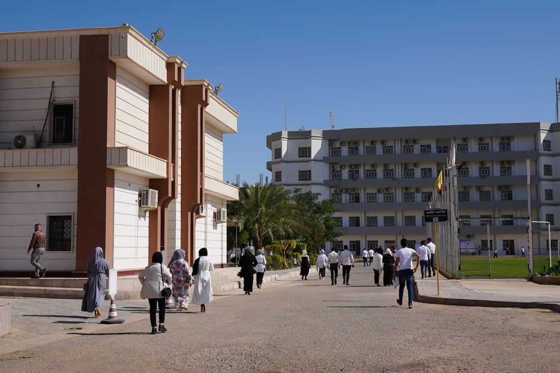 بسبب مقطع فيديو.. فصل 3 طلبة من كلية أهلية بالرمادي
