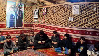 بدل “وكفة الركن”.. شباب ميسان طوروا أكواخ السعف للسهرات المحترمة