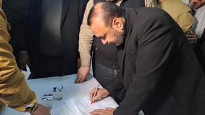 العمل ترفع نسبة المشمولين بالحماية.. إضافة أكثر من نصف مليون فقير للموازنة
