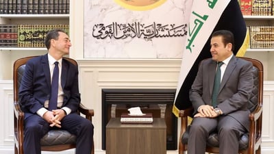 National security advisor discusses information exchange with French Ambassador