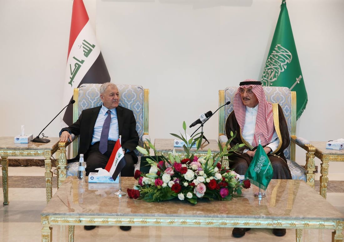 أمير سعودي يفاجئ رئيس الجمهورية بتقرير كتبه رشيد عندما كان يعمل في جازان (صور)