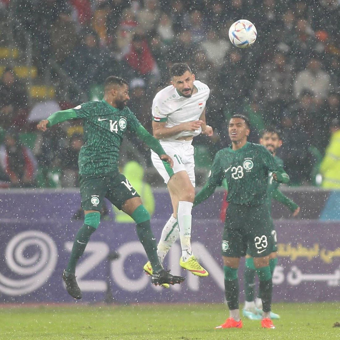 جولة صورية: العراق يتغلب على السعودية في كأس الخليج رغم غرق “جذع النخلة”