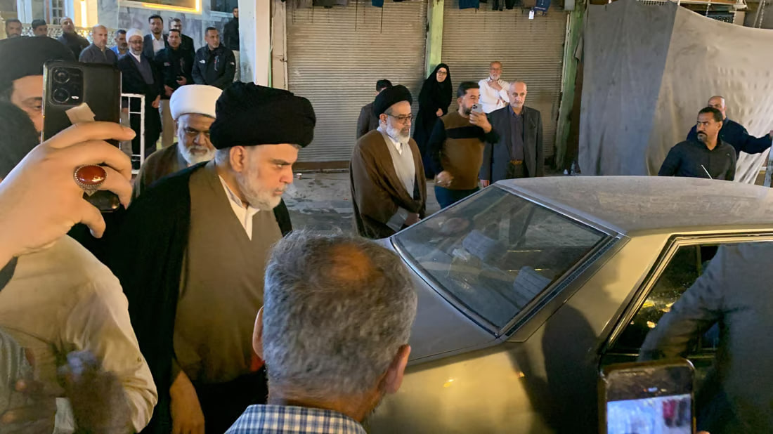 Muqtada Al-Sadr visits Grand Ayatollah Ali al-Sistani