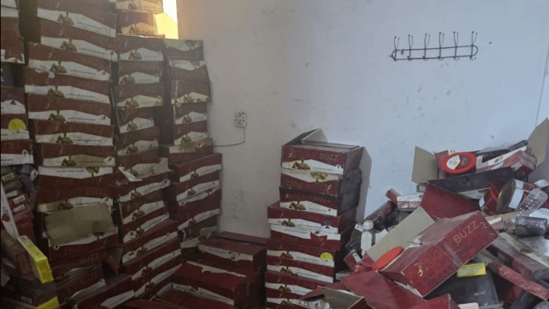 ربما دخنت منه.. ضبط أطنان “معسل” أكسباير أُعيد تعبئته وبيعه في بغداد (صور)