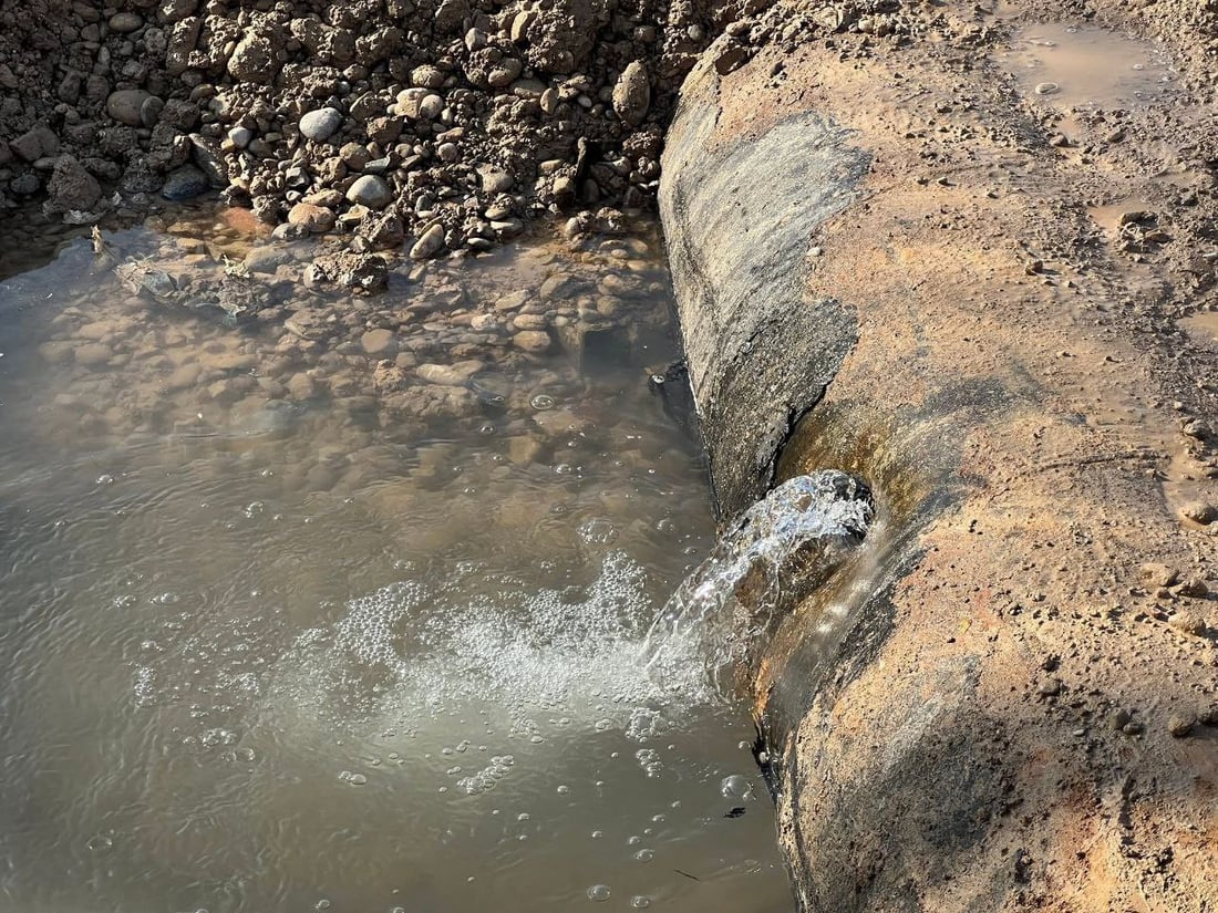 لە کاتی گەڕان بۆ تەرمی منداڵەکەی کەلار بۆریيەک شکاوە و  14 گەڕەکی بێ ئاو کردوە