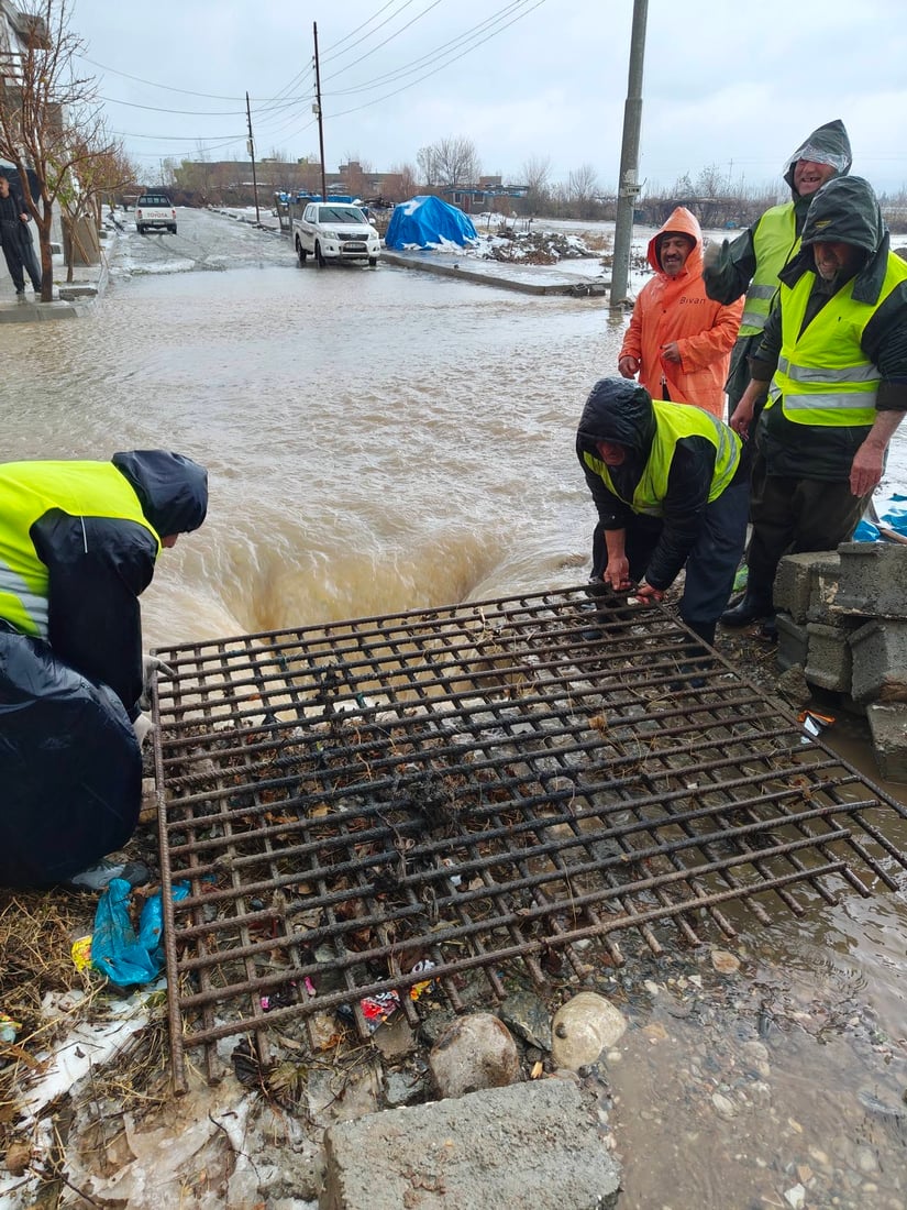 زوو فریاکەوتن و نەیانهێشت لافاو لە ناحیەی ژاراوە دروستبێت