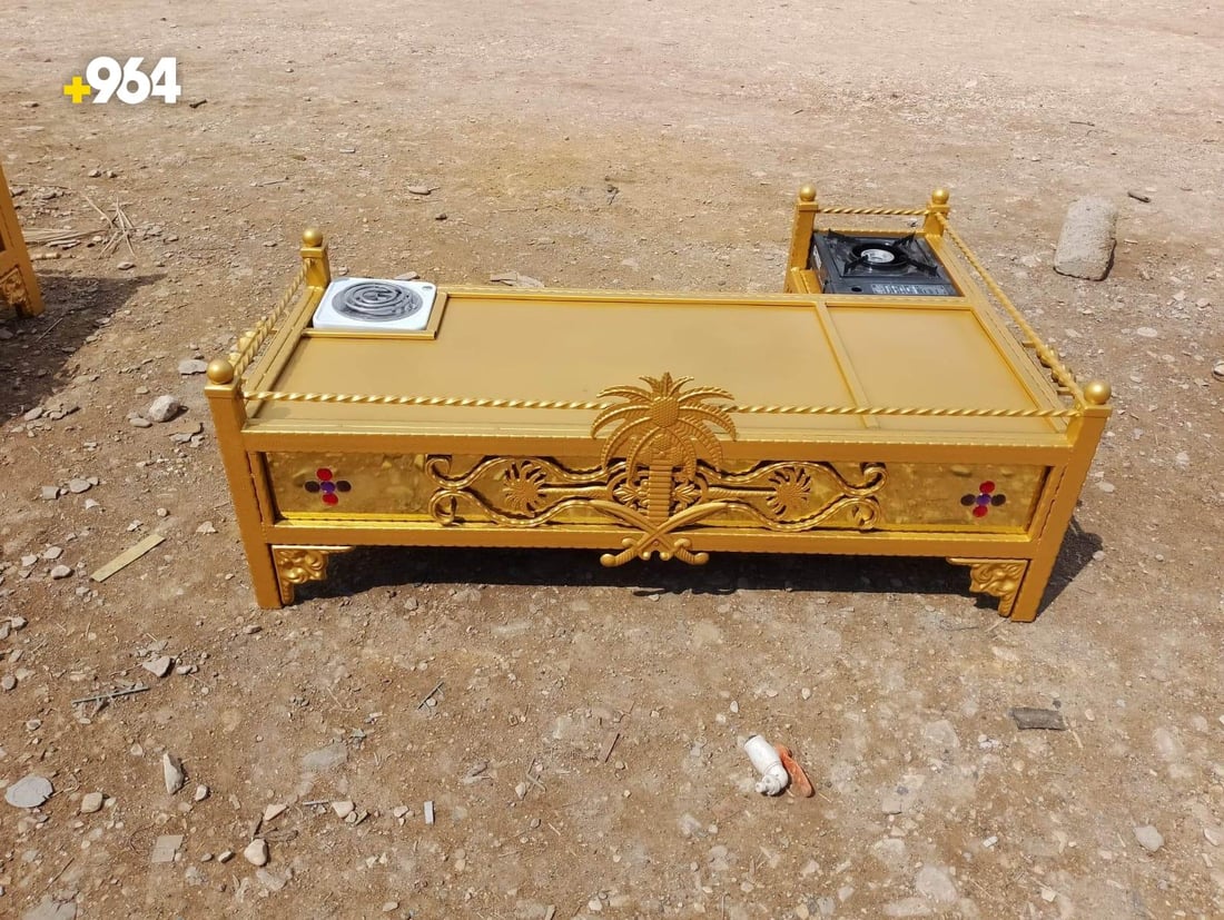 صور: “سعد” عاد إلى ربيعة بصنعة المناقل والسيوف وشهرته بلغت الخليج