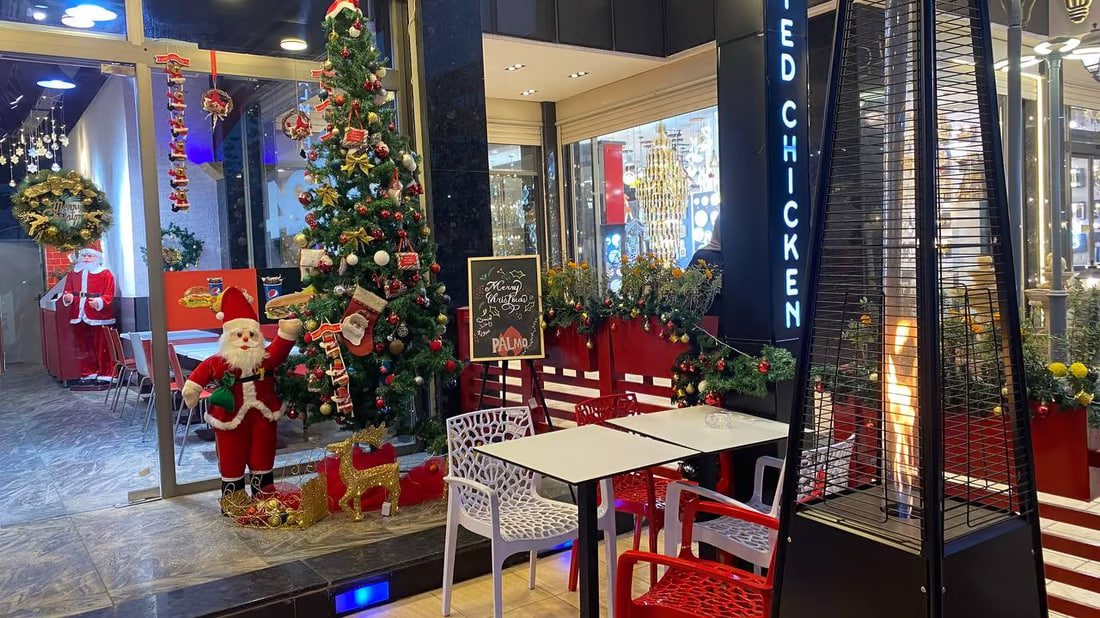 Baghdad’s Mansour district prepares for New Year’s Eve celebrations