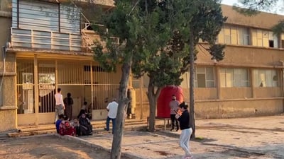 ئاوارەکانی عەفرین لە مەکتەبەکانی عامودا دەردەکەن