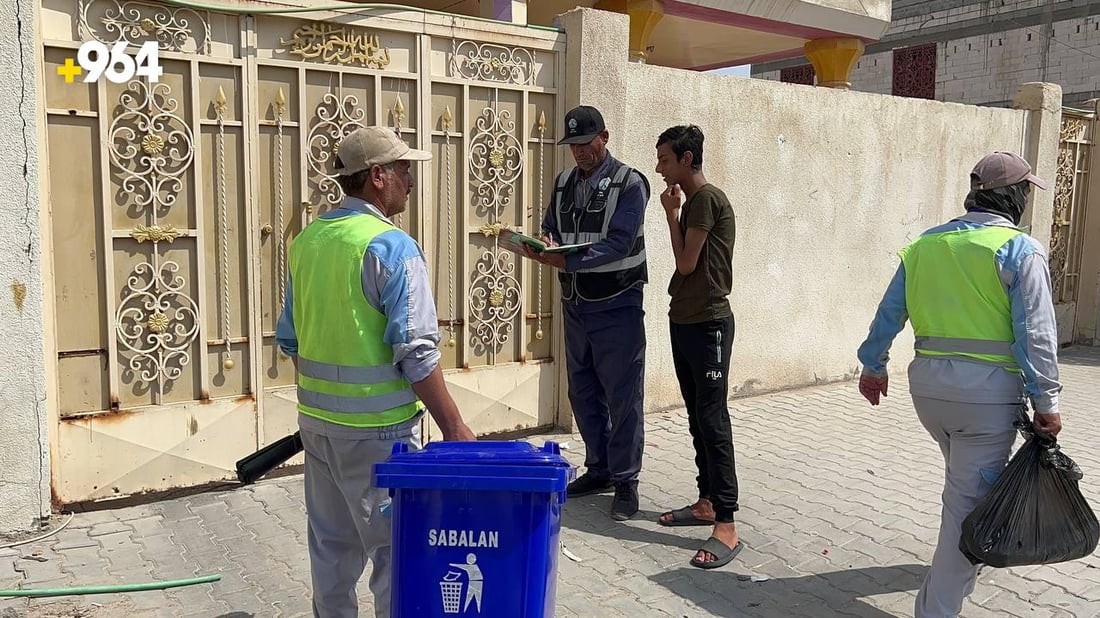 ماذا نفعل أكثر حتى لا ترموا النفايات؟.. سفوان توزع حاوية وأكياساً لكل عائلة (صور)