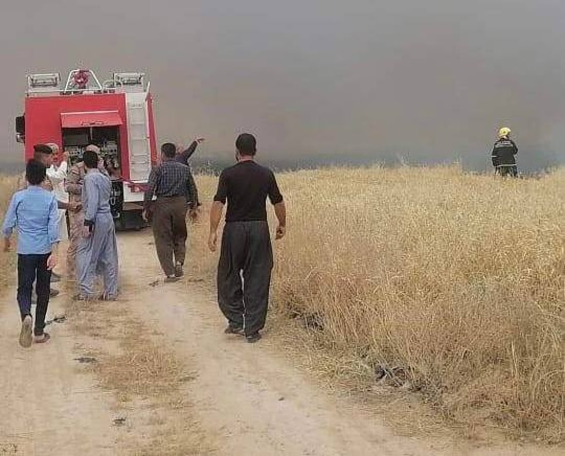 صور: داقوق تخمد 4 حرائق وتنقذ 10 آلاف دونم من محصول الحنطة