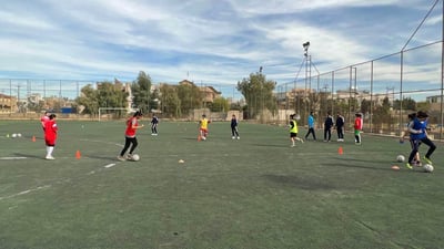 شاندێکی فوتساڵ گەشتی فەرەنسا دەکەن