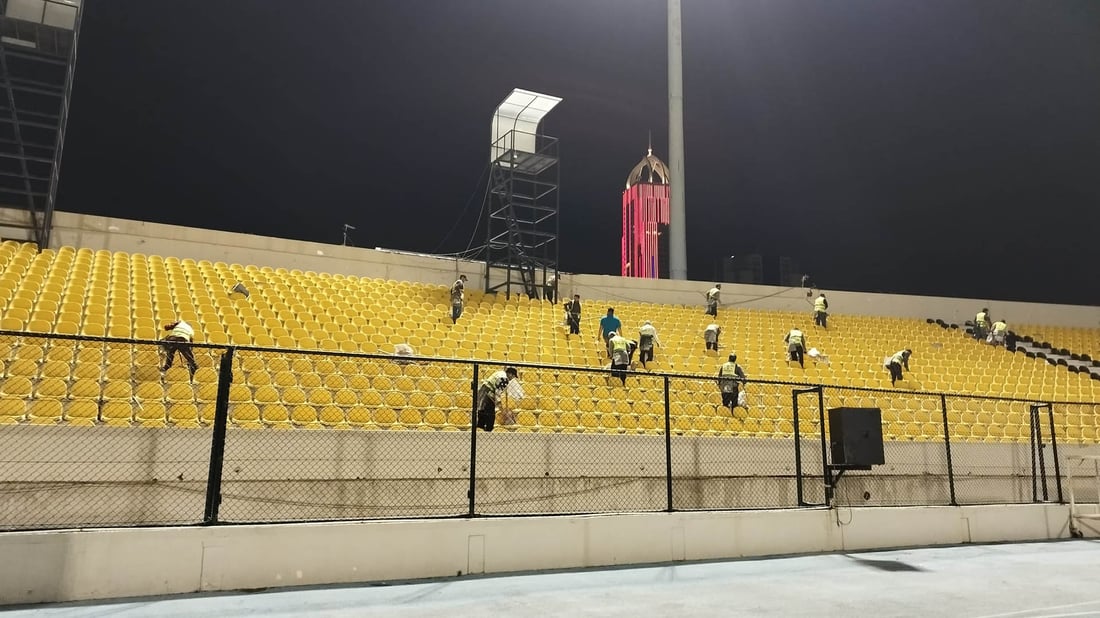 لە یاریگای هەولێر نزیکەی تۆن و نیوێک زبڵ و خاشاک کۆکرایەوە