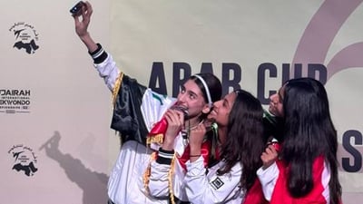 ئایه‌ ئاریان به‌ مه‌دالیای زیو له‌ ئیمارات گه‌ڕایه‌وه‌