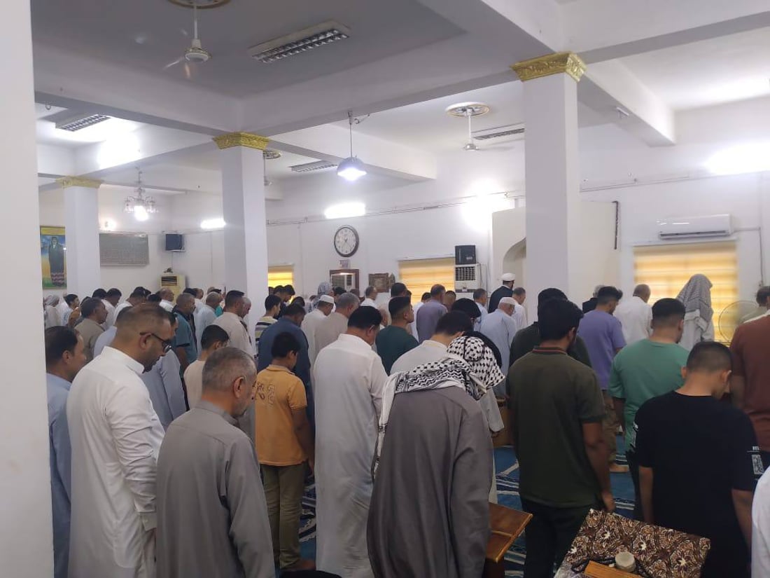 صور من صلاة العيد في مسجد الإمام الحسن بالعمارة.. فرصة للعطاء وصلة الرحم