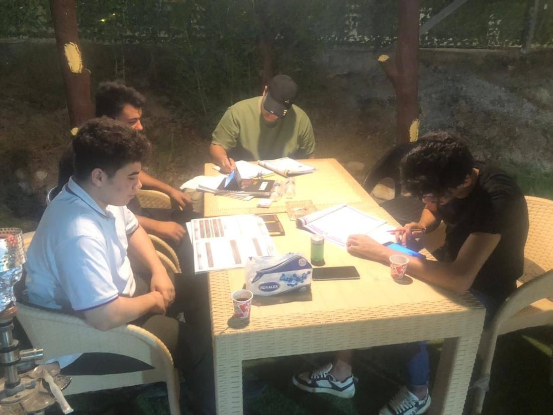 صور من الكوت: مطعم “الكورنيش” مفتوح لطالبات وطلاب السادس و”لا داعي للخجل”