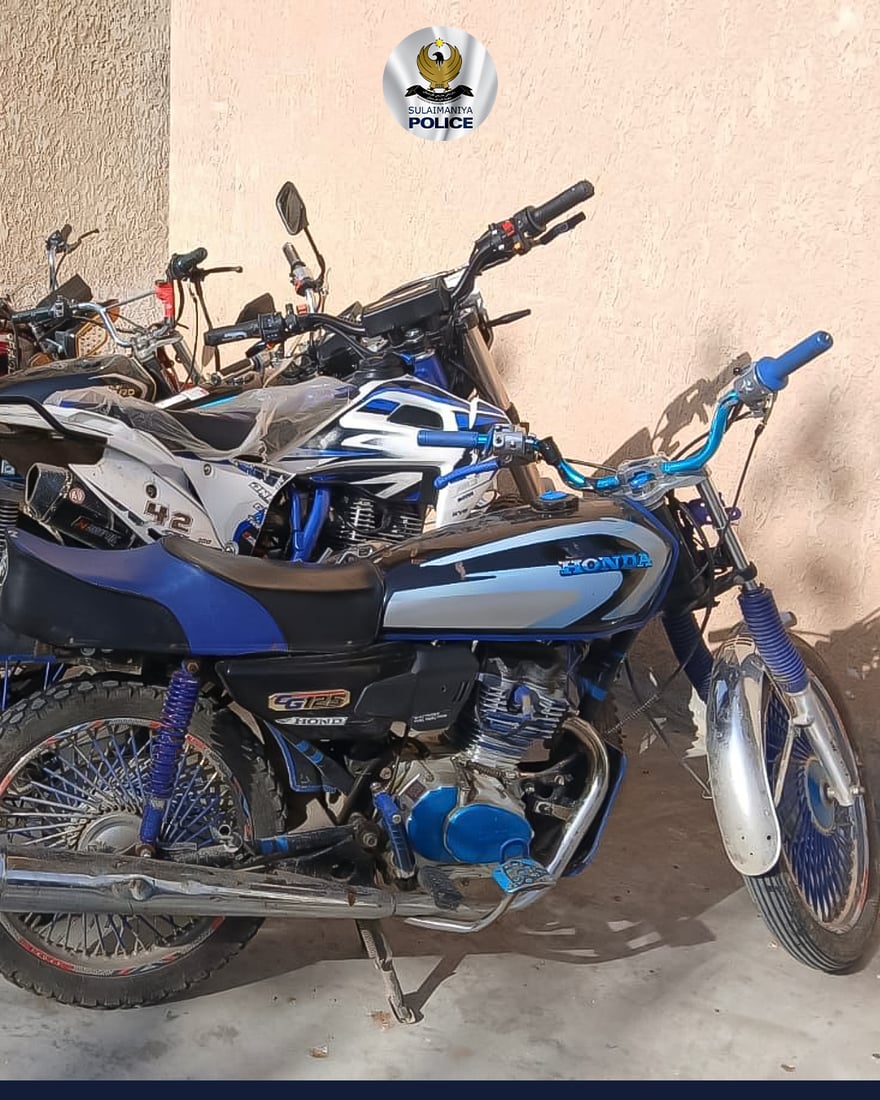 لە دەربەندیخان ژمارەیەک چەقۆ و ماتۆڕسکیل دەستیان بەسەرداگیرا