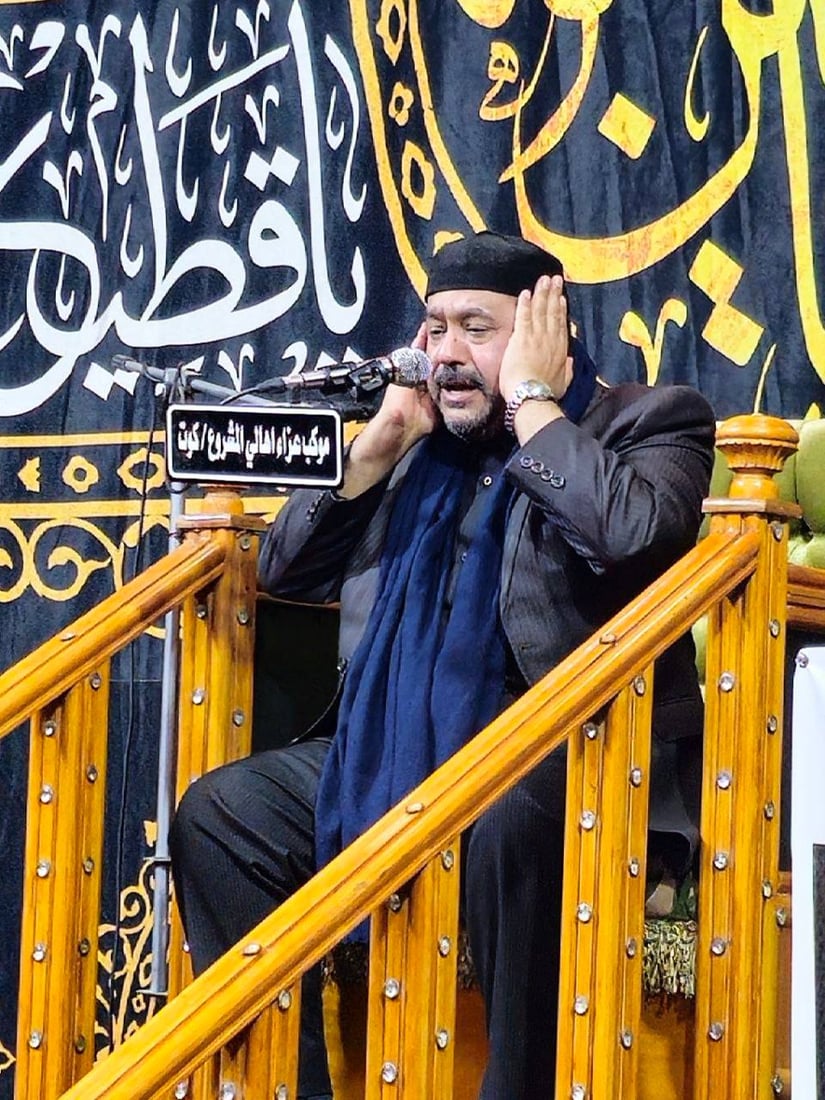 أدى مقدمة مسلسل “يوسف الصديق”.. القارئ الإيراني كريم منصوري في الكوت (صور)