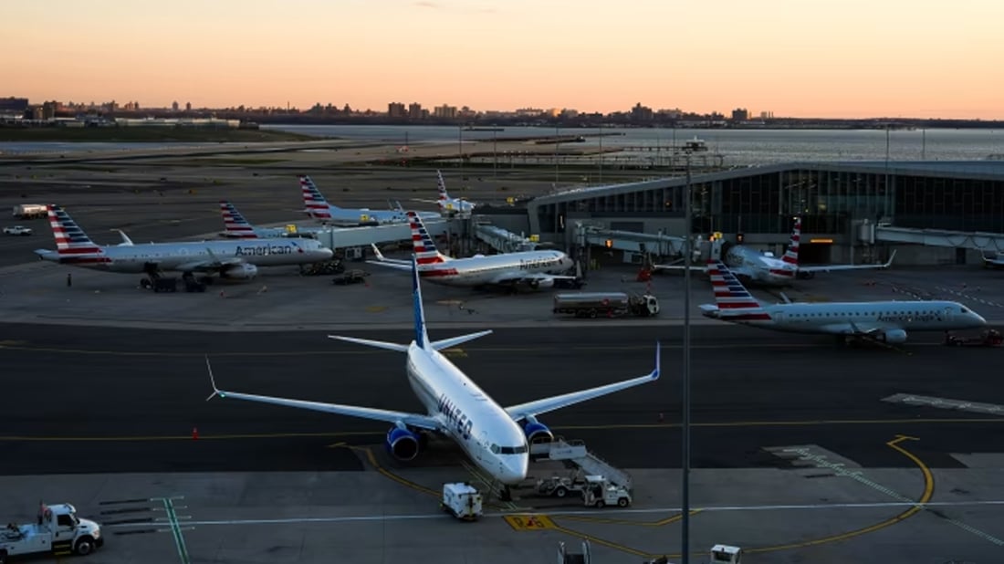 کۆمپانیاکانی هێڵی ئاسمانی ئەمریکا کرێی جانتای سەرنشینان بەرزدەکەنەوە