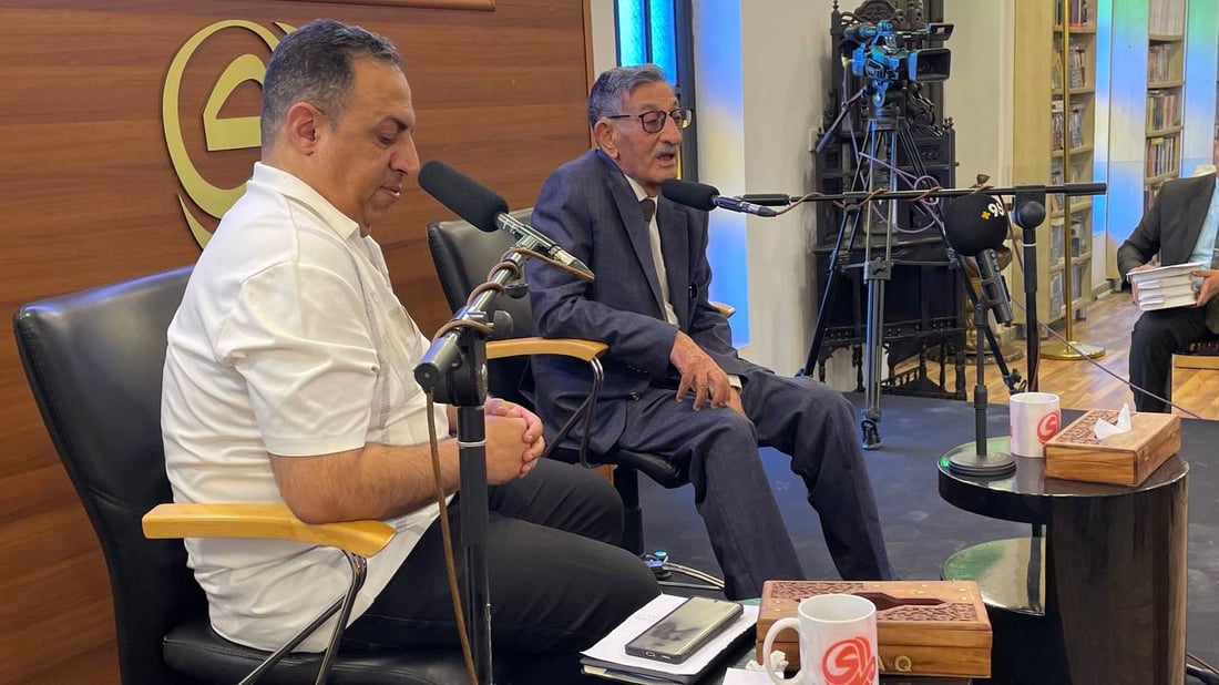 بغداد تحتفل بالعاشق ياسين طه حافظ شاعراً ومترجماً للأدب العالمي – صور