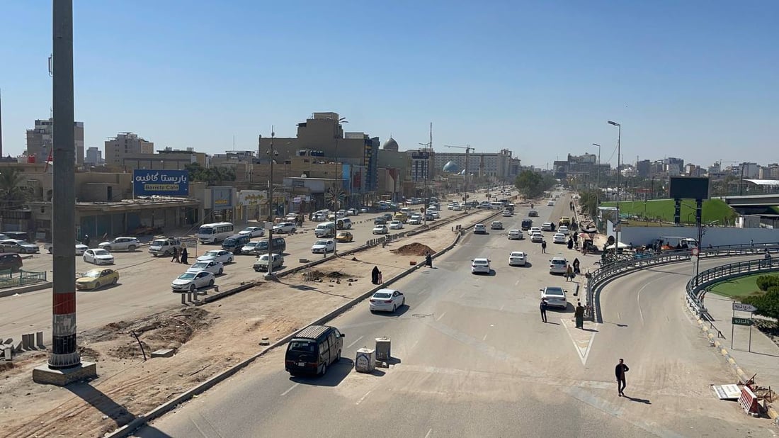 لإكساء وتأهيل شارع الإمام علي.. مرور النجف تغلق مدخل المدينة القديمة